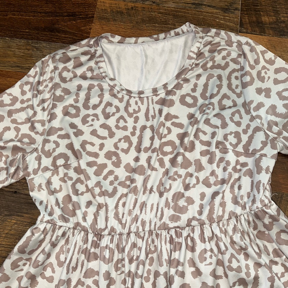 Leopard Print Cinch Waist Tshirt Dress - Picture 4 of 7